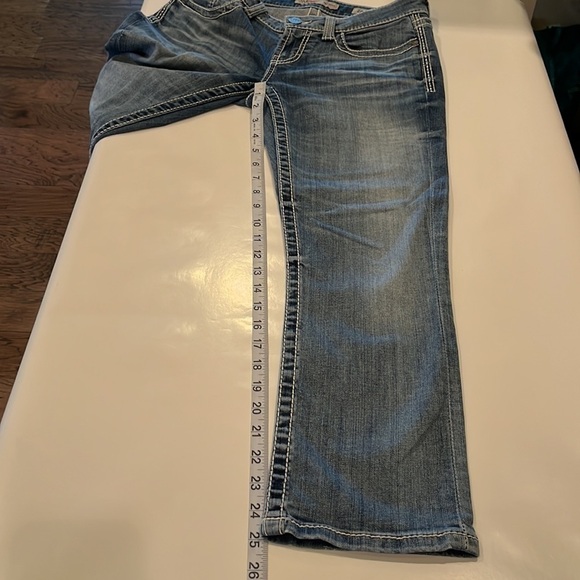 BKE Denim Sabrina Low Rise Capri Size 26 - Picture 6 of 16